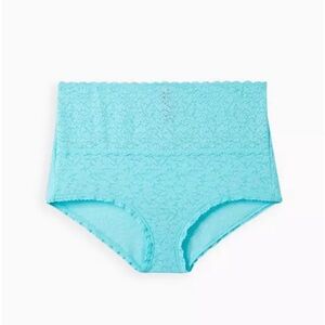 4-Way Stretch High-Rise Lace Panty